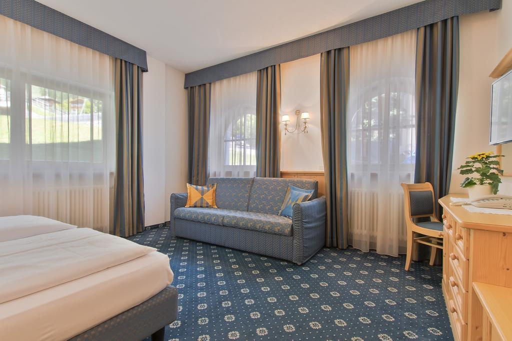 加尼拉多拉达公寓式酒店 科尔福索 客房 照片
